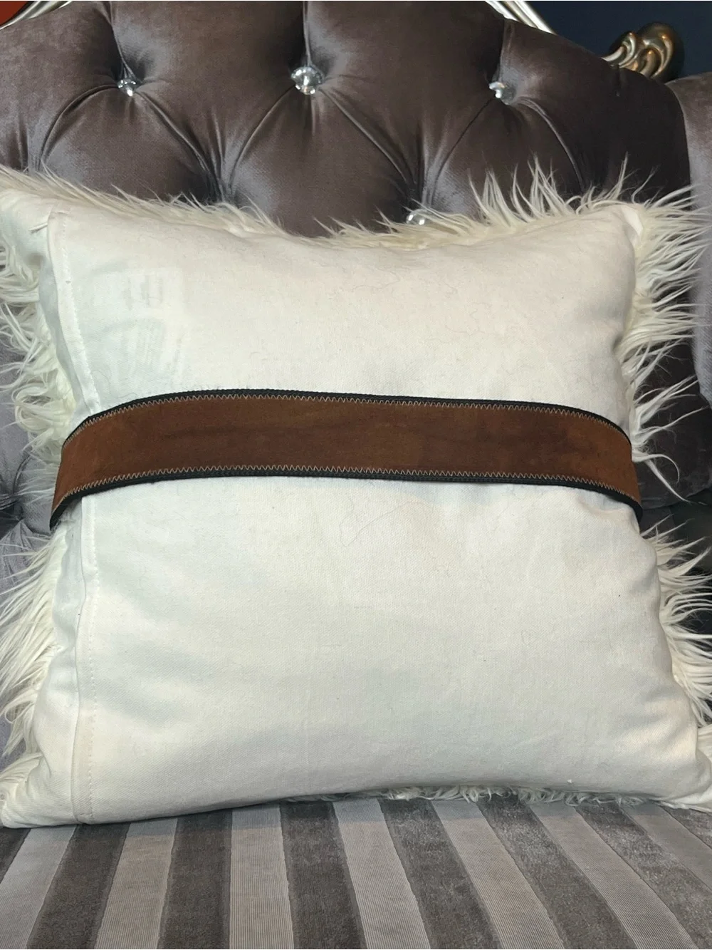 🤎👢 Brown Suede Grommet Accent Belt 🌟✨